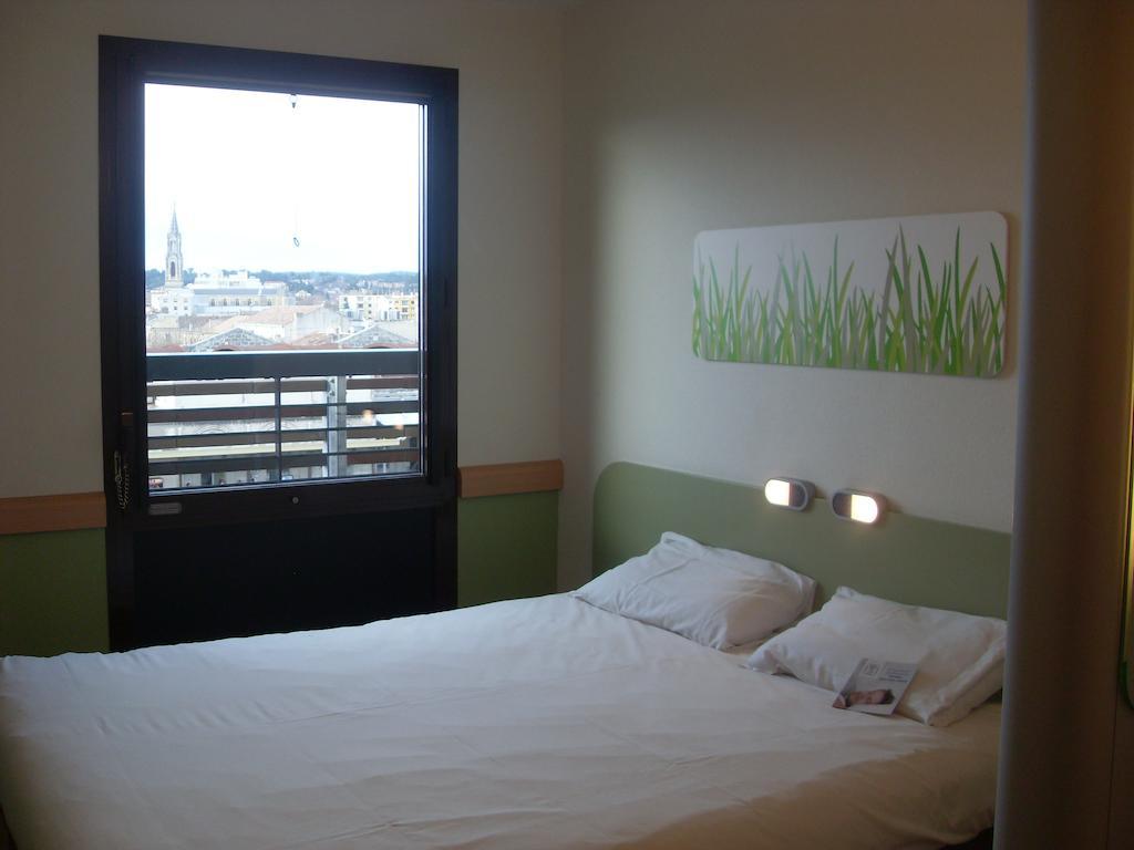 Ibis Budget Centre Gare 2* Nîmes